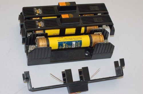Bussman R60060-3CR Fuse Holder, SAMI-5I Covers, 45A Fuses