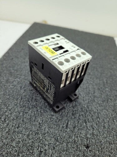 Eaton DIL M12-10 24V Coil AC OR DC Contactor 4 Pole XTCE012B10 DIN Rail 12A