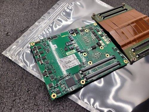 Kontron 38014-8192-16-1AD2 COM Express COMe CHR6L111 Computer On Board 8GB DDR3