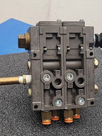 Numatics 228-703B Solenoid 2 Valve Manifold Pneumatic Air Control 120VAC