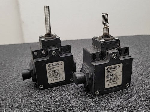 Pizzato FX 320-K72 Limit Switch Position Sensor Ue 250V Ith 4A PG13.5 Lot of 2
