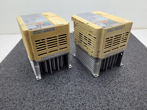 Lot of 2 Yaskawa V1000 200V 1.1 KW 1.4HP CIMR-VCBA0006BAA VFD Motor Drive