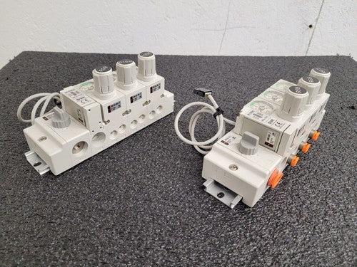 2x SMC DIN Rail Mount Pressure Regulator Blocks 6x regulators ARM11CB0-R00-A1Z