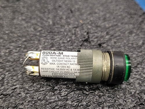 Allen Bradley 800A-M2AG24 Momentary Pushbutton Switch Industrial Lot Of Switches