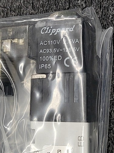 Clippard Maximatic MME-41PES Solenoid Valve 110VAC DIN Coil (19E20)