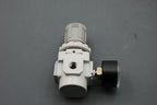 SMC Pneumatic Regulator APR30-N02H-Z 1/4" NPT New
