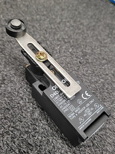 Lot of 3x Omron D4D-2121N Safety Switch Limit Roller Arm Industrial Sensor