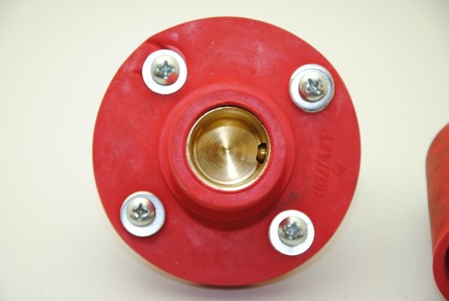Leviton Single-Pole Female Receptacle, Red, 1-1/8" ID