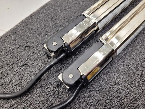 Banner SLPE25-410NP8 SLPR25-410NP8 Light Curtain Kit 410mm Long 0.1-7m Range 24V