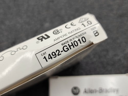 2x New Allen Bradley 1492-GH010 Supplementary Protector Ser B 1A Circuit Breaker