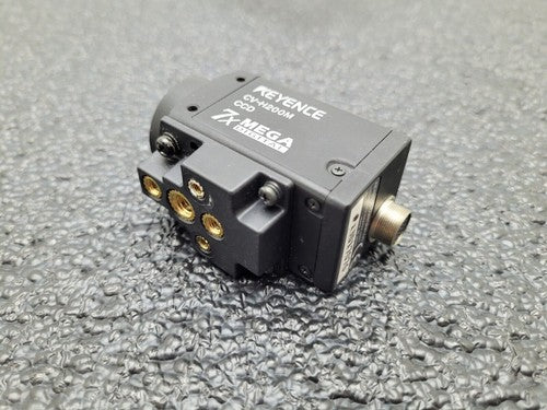 KEYENCE CV-H200M CCD Camera 7x Mega Digital Industrial Inspection Machine Vision