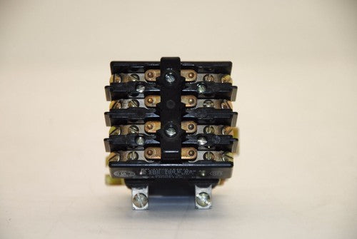 GOULD GENERAL PURPOSE RELAY 2180D- FE40JA 15AMP 300V MAX.AC 24VDC Coil