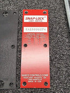 Namco EA150-30274 Snap-Lock Rotary Limit Switch 1NO/1NC Double Ended Shaft