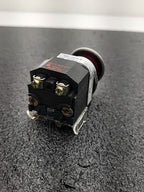 Allen Bradley 800T-FXP16RA1 Illuminated Push Button Red 2 Position Push Pull