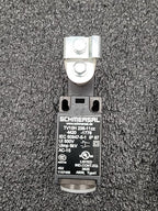Lot 4 Limit Switches Schmersal TV10H Telemecanique XCKP Pizzato FF 4815 KDM