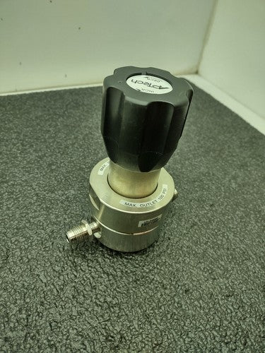 lot 3x Aptech AP1810SM 2PW MV4 MV4 Diaphragm Regulator 300PSI Input 100PSI Out