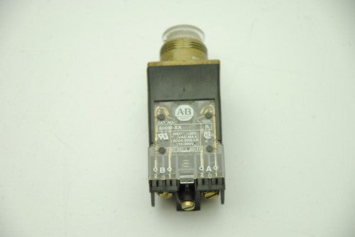 Allen-Bradley 800M-XAK Ser. A Contact w/ 800MR-PT16K Ser. D Push-Button