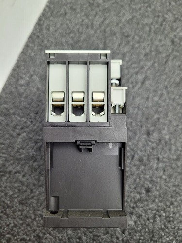 Eaton DIL M17-10 3PH AC Contactor 8-18A 5-12kW 1-15HP 115-600V 24VDC Coil