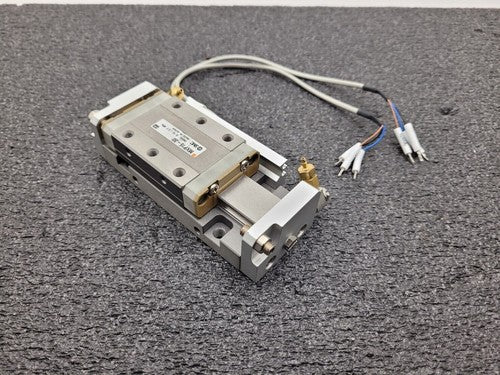 SMC MXP16-30 100PSI Linear Slide Guide Cylinder w/ D-M9N Sensors, Stops Unit B