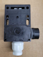 Schmersal AZ 15 ZV Industrial Safety Interlock Switch Lot Cables Brackets AZ15ZV