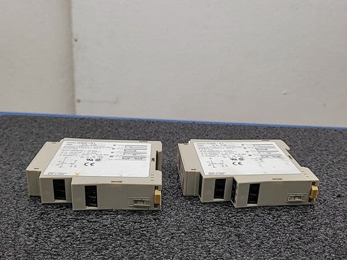 Omron H3DE-S1 Timer Relay Multi Function Time Delay 24-230VAC/DC SPDT Lot of 2