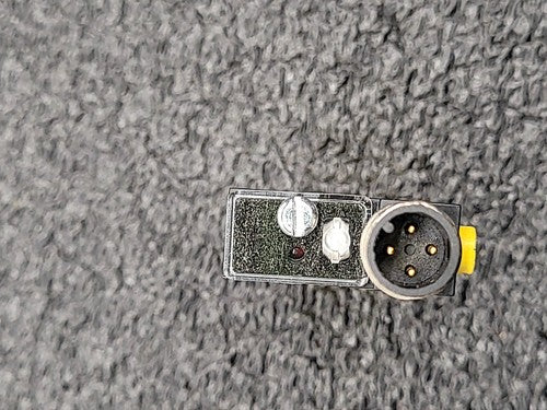Banner SM31RQD Mini-Beam Photoelectric Receiver Sensor 10-30VDC Quick Disconnect