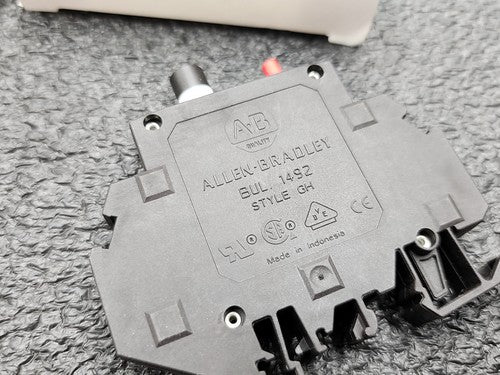 2x New Allen Bradley 1492-GH010 Supplementary Protector Ser B 1A Circuit Breaker