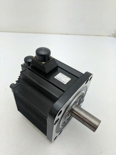 Yaskawa Electric SGMGH-30A2A21 Servo Motor 200V 1500 RP/M