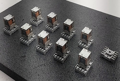 Allen Bradley 700-HA32A1 Relay 120V AC DPDT 10A with Sockets Lot of 9