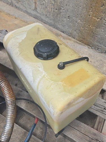 Lombardini 7 LD 665 Diesel Engine Industrial Motor Italy w/ Isuzu Fuel Tank