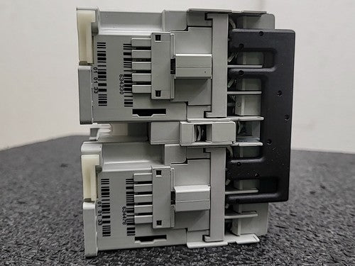 Allen Bradley 104-C09D22 Reversing Contactor IEC Motor Starter C09 120V Coil