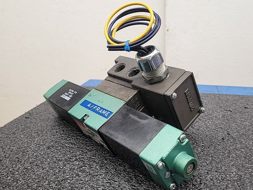 Numatics 153SS43CM Pneumatic Solenoid Valve Mark I Double Direct 24VDC