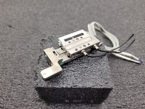 SMC 11-MXJ4-10C Linear Guided Slide Cylinder Table Cleanroom D-M9N Sensors