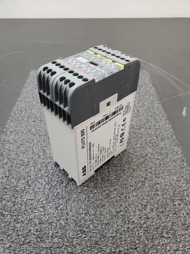 Jakob Safety PLC ABB Pluto B20 Safety Relay 4x 4-20mA/0-10V analog inputs 24VDC