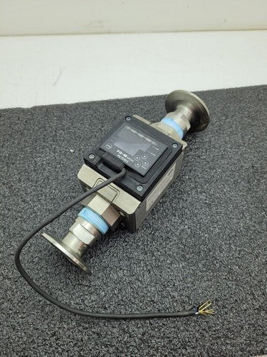Keyence FD-MZ100ATK Capacitance Electromagnetic Flow Meter 100 L/min Tested 100L