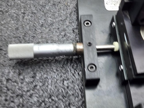 Dage 3 Axis Mirror Laser Lens Positioning X-Y-Theta Optical Stage Starrett Micro