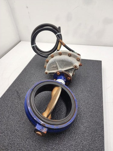 Cameron Butterfly Valve MX200 WECO 6" SP WFR NED FMC Pneumatic Opener Model 200