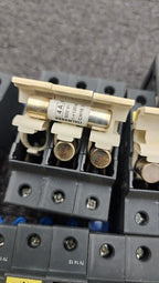 Schneider Electric DF101 DF103 DF143 Lot of 15 Fuse Holders w/ assorted fuses