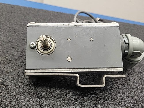 Namco EA15030275 Rotary Rotation Limit Switch Industrial 125V-460V AC/DC