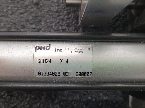 PHD Inc SED24 X 4 Pneumatic Slide Cylinder Actuator Dual Guide Rod 01334029-03