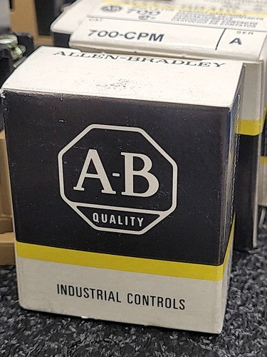 Allen Bradley Bulletin 700 AC Relay Lot PKB40 Pneumatic Time Delay Jumper Kits