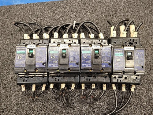 Mitsubishi NF30-CS Circuit Breaker Lot 220V AC w/ CP-C BAC102105 Breaker