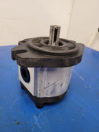 0.48 cu in Dynamic GPF2008PC Hydraulic Pump Some Corrosion On Gears 71010
