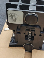 Telemecanique 2200EB230AA Contactor EB230AA 110-120V Coil 3 Pole N/O 600VAC Max