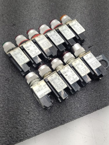 Allen Bradley 800MR Pilot Light Indicator Lot Various Colors Red Green Blue