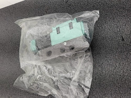 Numatics 253SA4A4 Solenoid Valve 24VDC 6W Pneumatic Directional Control Manifold