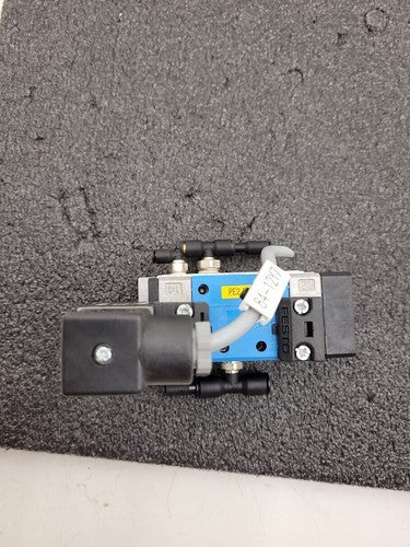 Festo Pneumatic Valve Block MN1H-5/2-D-1-FR-S-C -13 to 240 psi INPUT 159716
