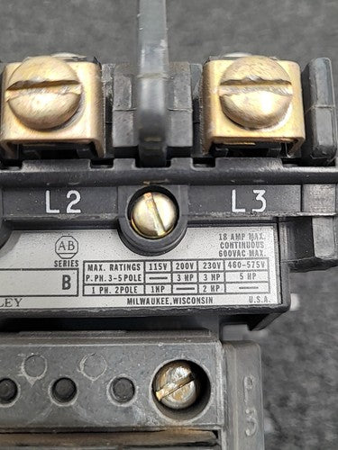 Allen Bradley 509 A0D Contactor 595-A Auxiliary Contact 120V Coil 592-B0W16