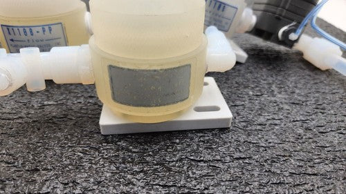 Lot of 2x Plast-O-Matic X1108-PP Pneumatic Diaphragm Valve 1/2in Npt