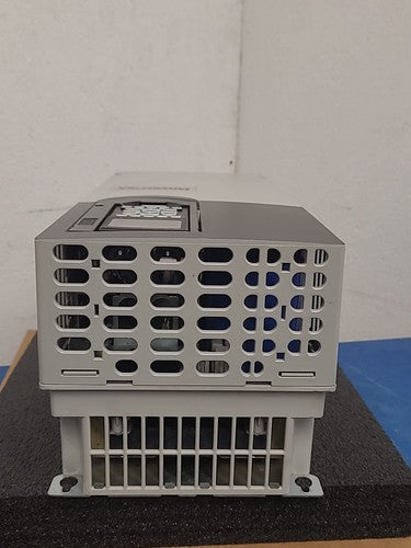 Allen Bradley PowerFlex 755 VFD AC Drive 20G11ND065AA0NNNN 2021 50HP 37kW 480VAC